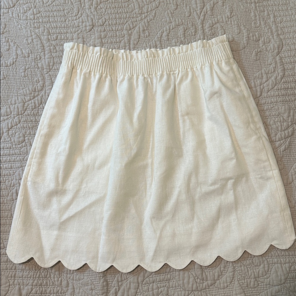 NWOT J Crew cream Scalloped hem Skirt size 6